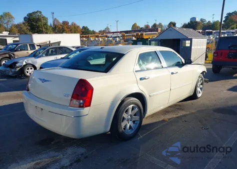 2007 Chrysler 300 Touring из США, поврежденный, VIN 2C3KA53GX7H895955